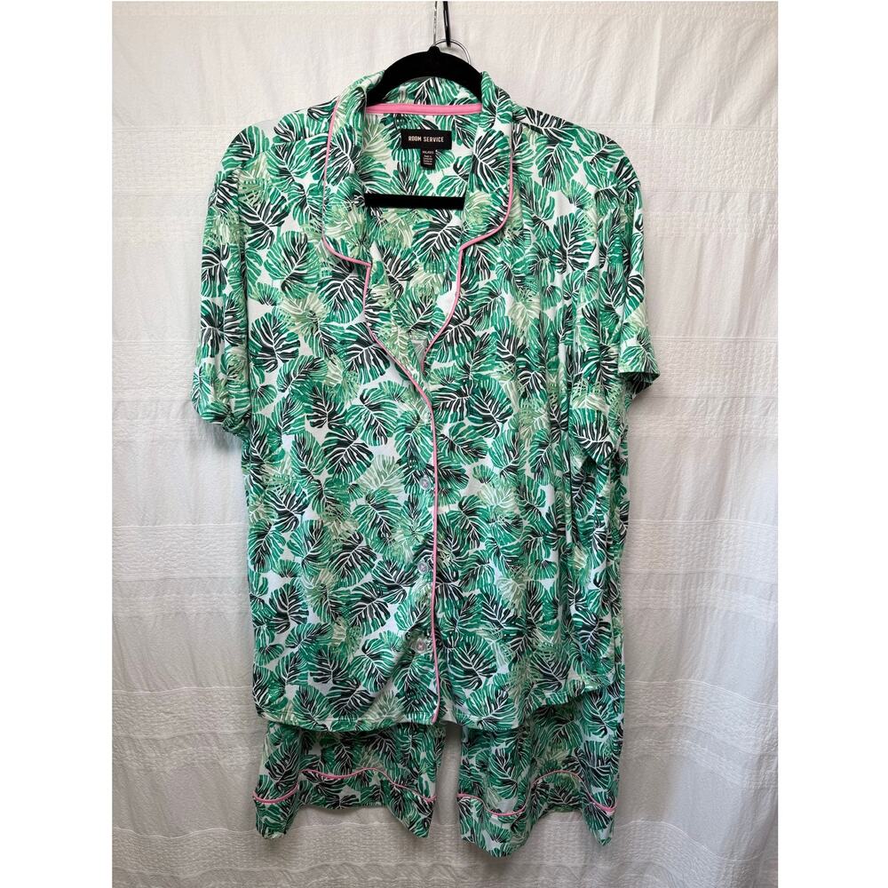 Room Service Cropped Pajama Set, Green/Pink Floral, XXL - Excellent!